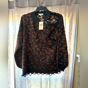 Womens Entro Leopard destructed sweater XL